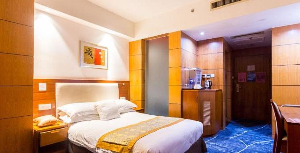 Gloria Plaza Hotel Kangqiao Şanghay Dış mekan fotoğraf