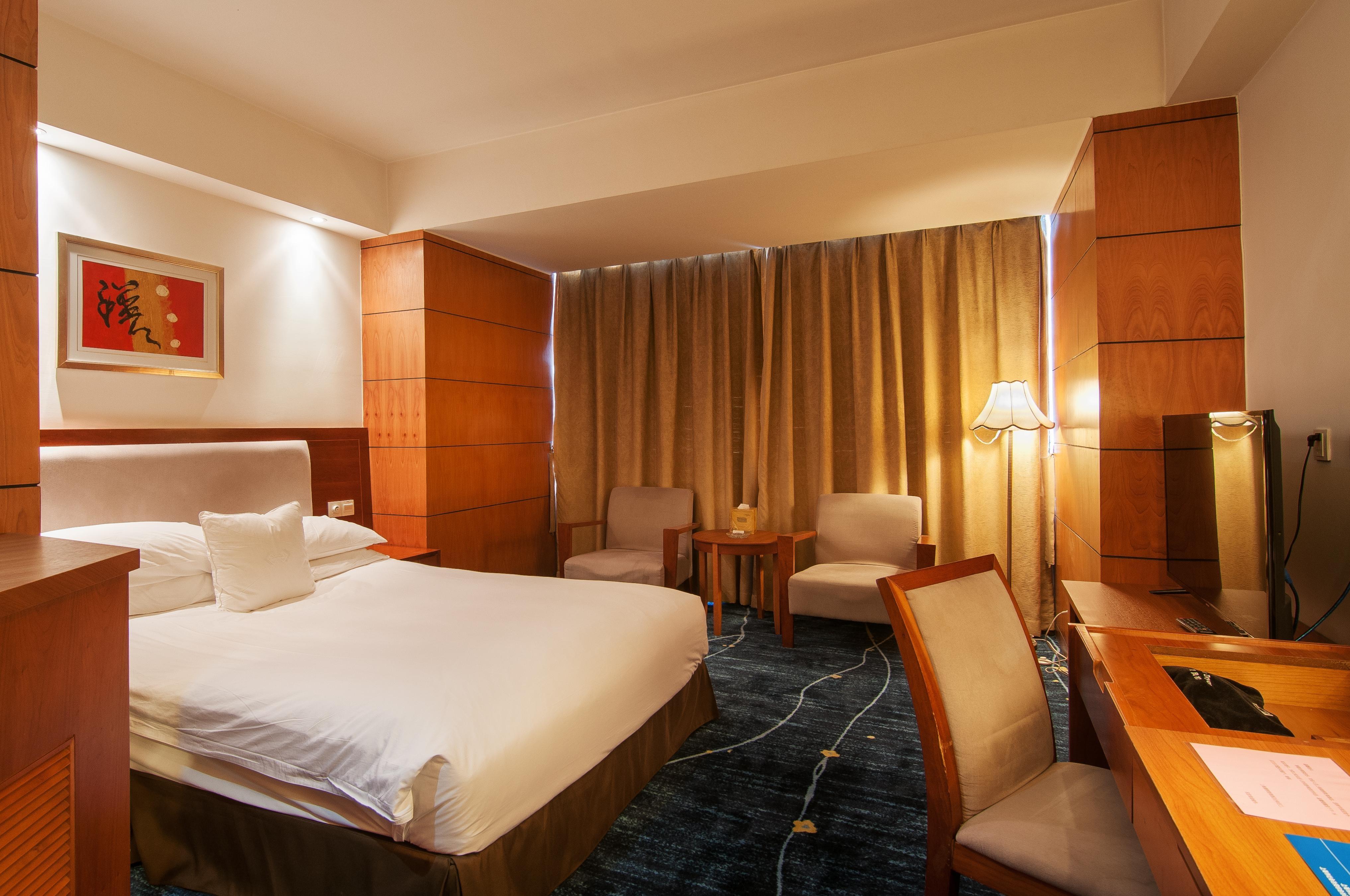 Gloria Plaza Hotel Kangqiao Şanghay Dış mekan fotoğraf