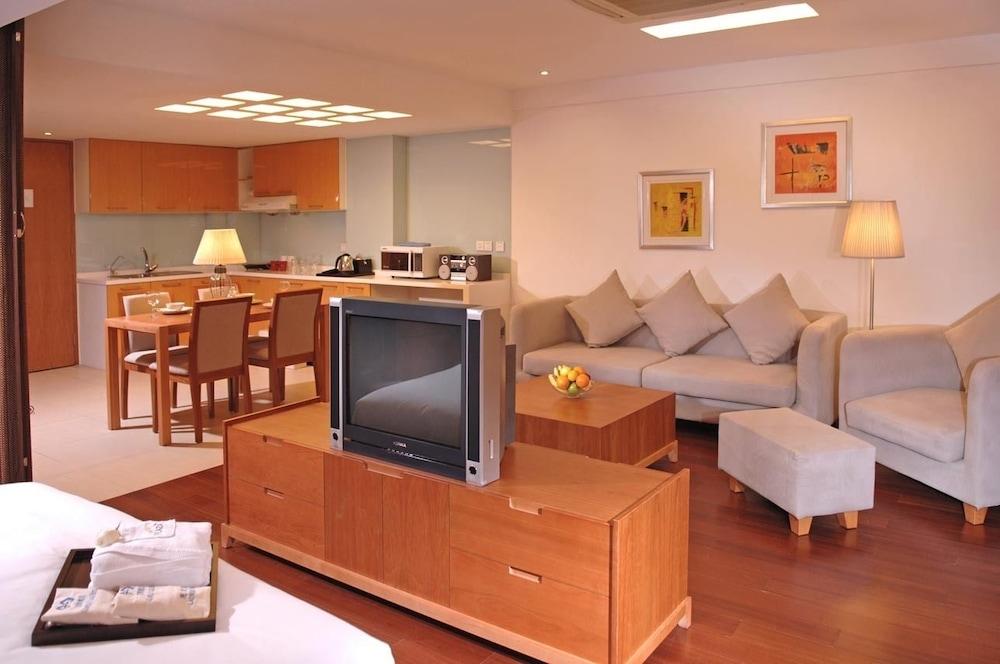 Gloria Plaza Hotel Kangqiao Şanghay Dış mekan fotoğraf