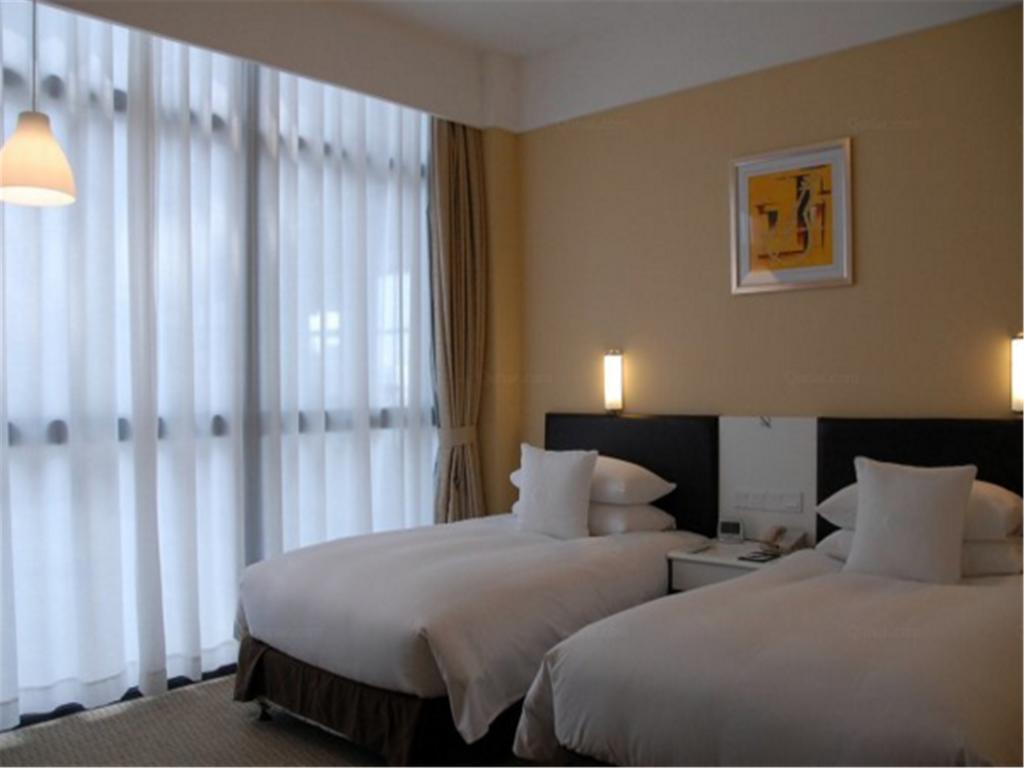 Gloria Plaza Hotel Kangqiao Şanghay Dış mekan fotoğraf