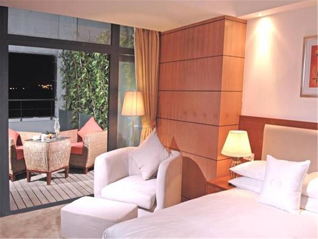 Gloria Plaza Hotel Kangqiao Şanghay Dış mekan fotoğraf