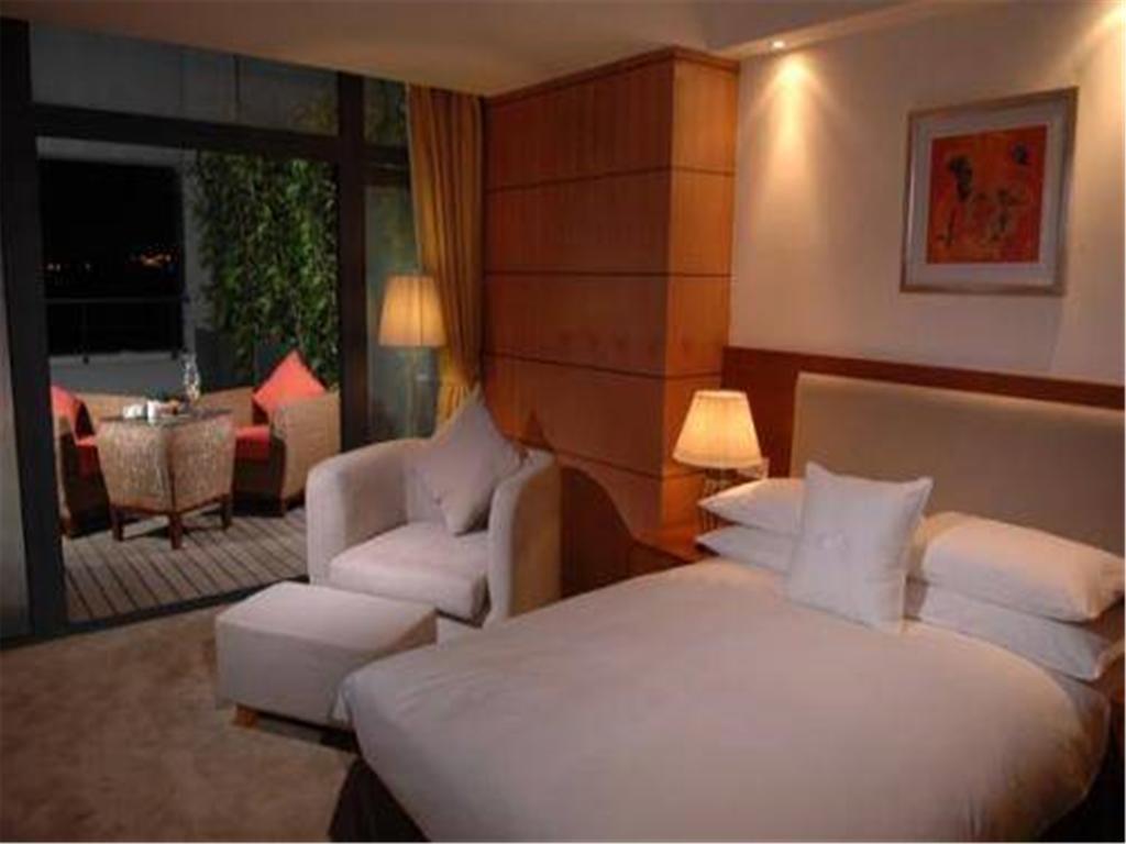 Gloria Plaza Hotel Kangqiao Şanghay Dış mekan fotoğraf