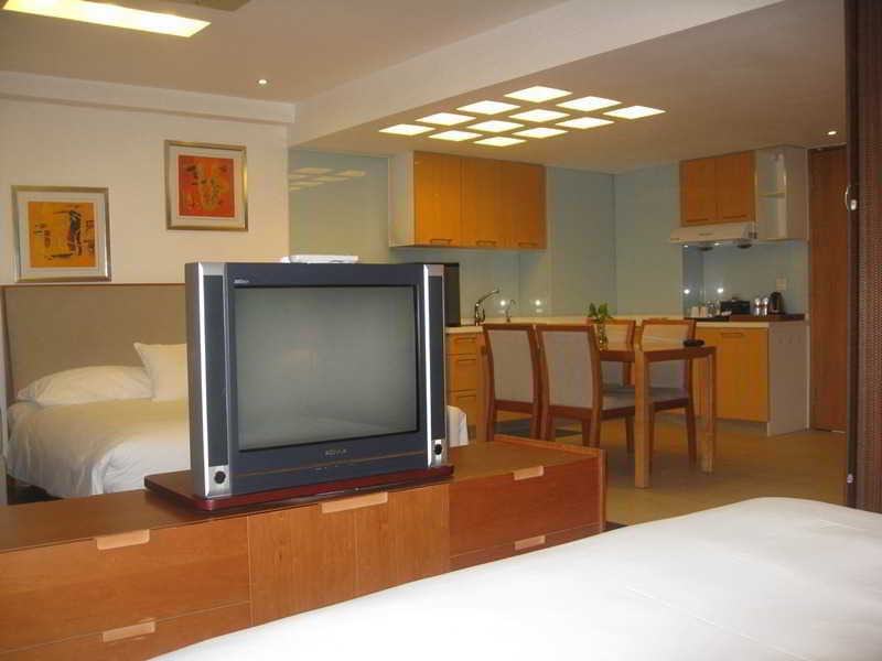 Gloria Plaza Hotel Kangqiao Şanghay Dış mekan fotoğraf