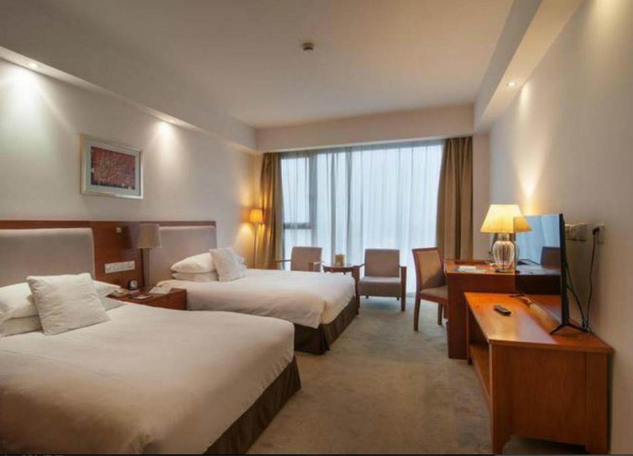 Gloria Plaza Hotel Kangqiao Şanghay Dış mekan fotoğraf