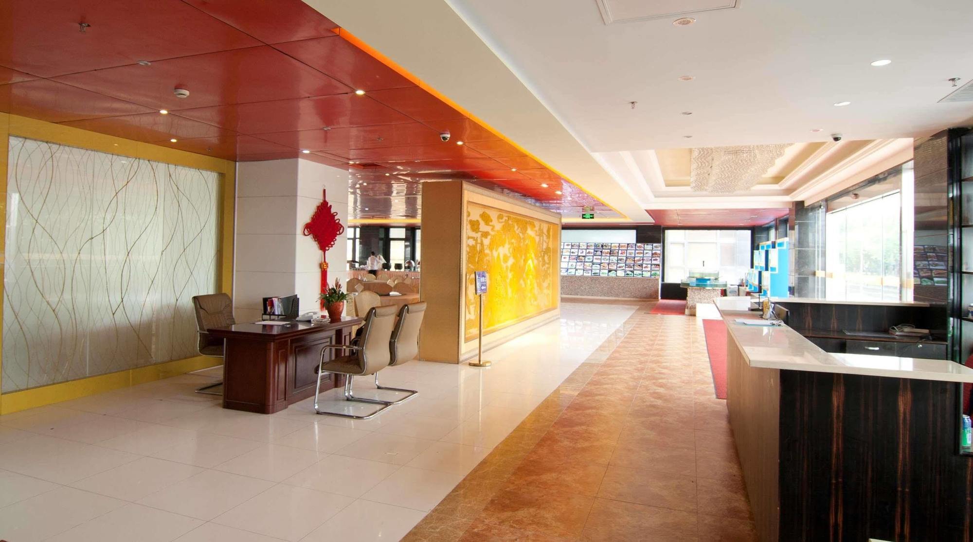 Gloria Plaza Hotel Kangqiao Şanghay Dış mekan fotoğraf