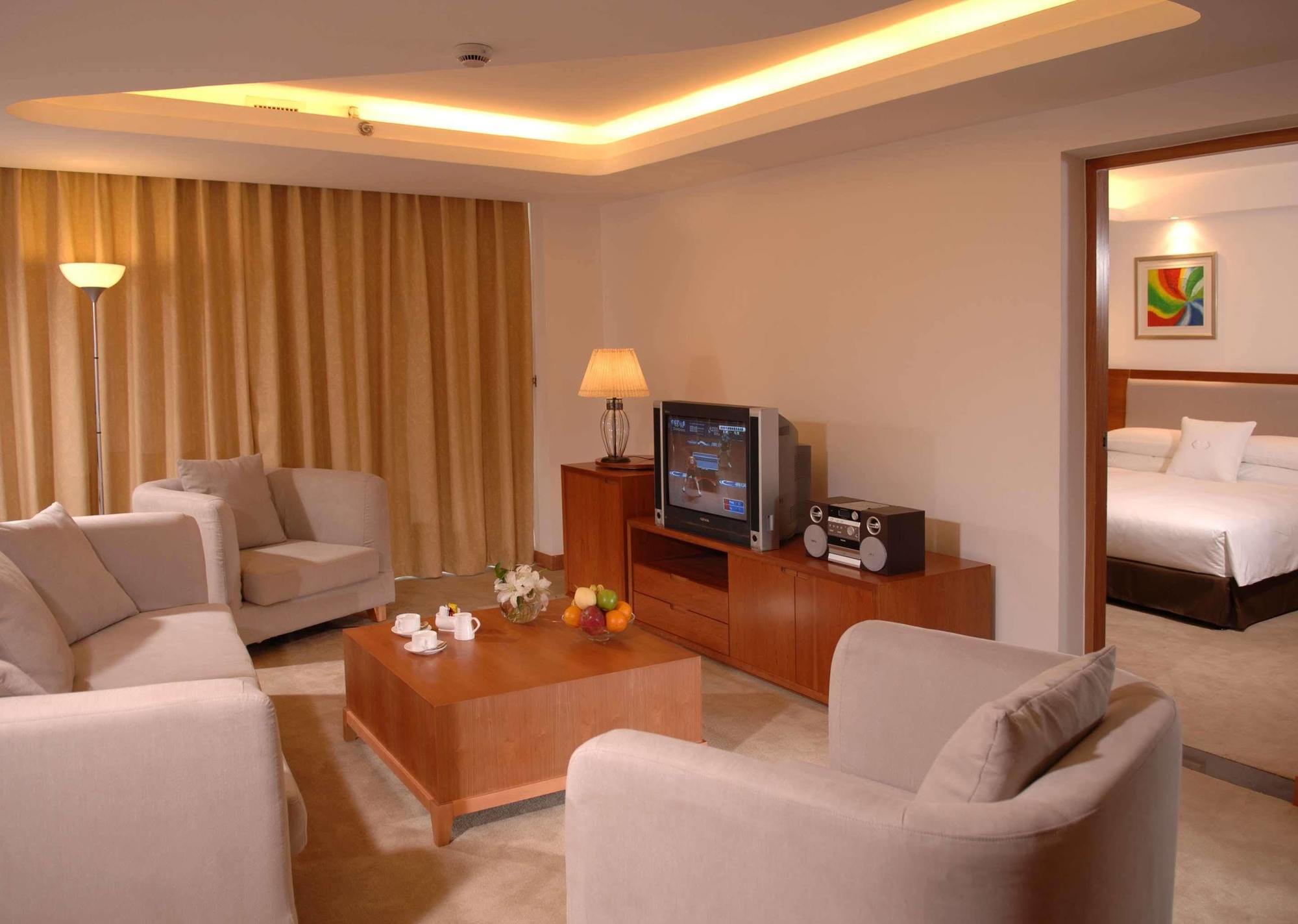 Gloria Plaza Hotel Kangqiao Şanghay Oda fotoğraf